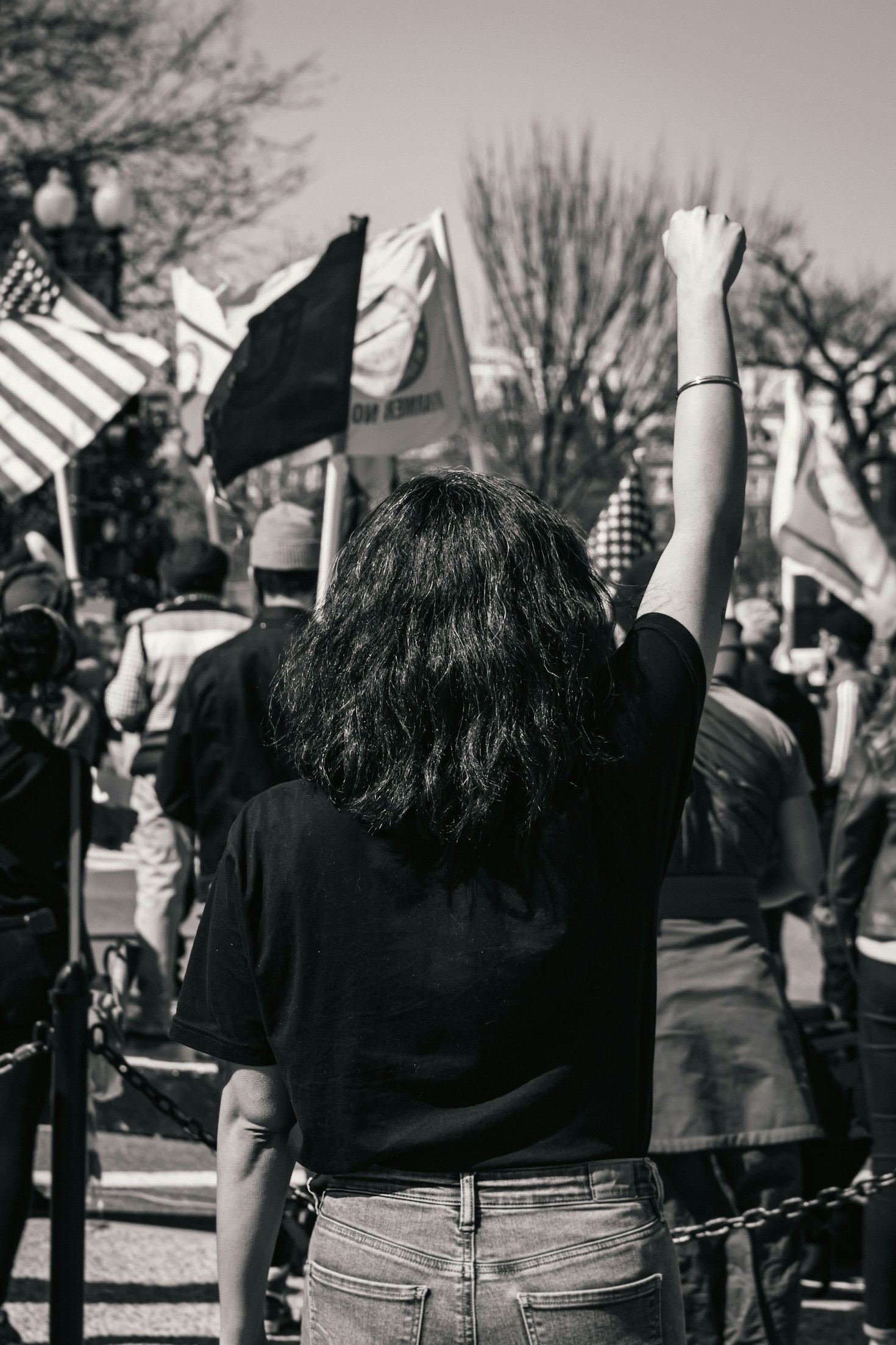 Exploring the Lives of Activists in Pictures